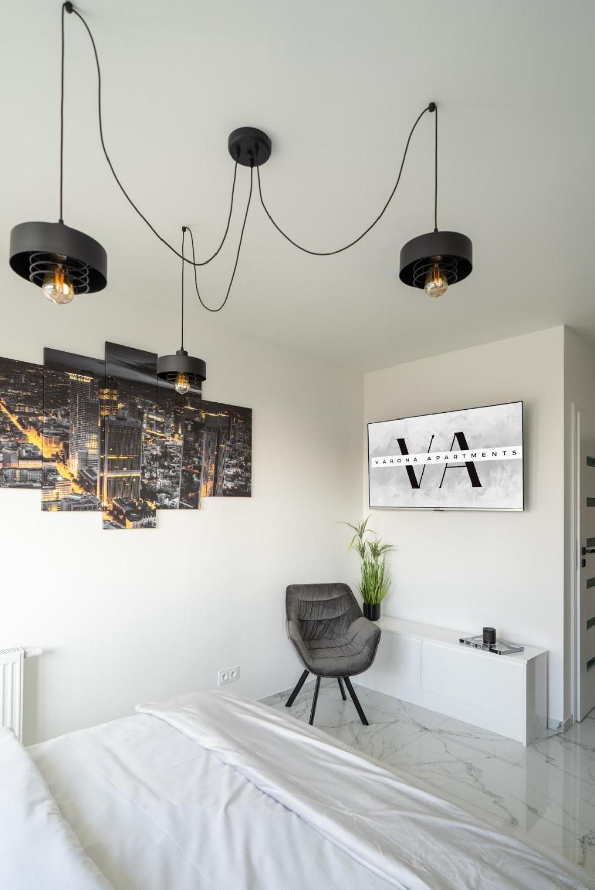 Apartment Plaza Tower Iii Varona *